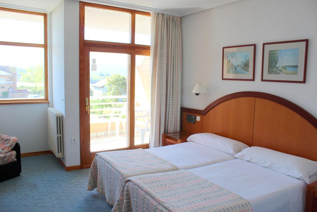 Residencia Miramar Hotel San Vicente De La Barquera Camera foto