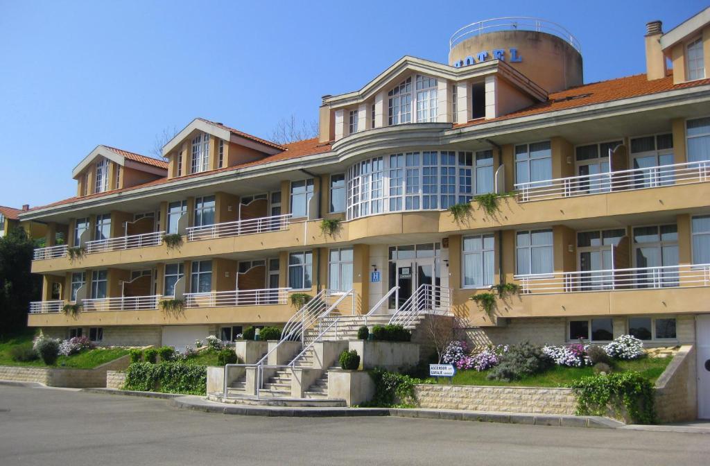 Residencia Miramar Hotel San Vicente De La Barquera Esterno foto